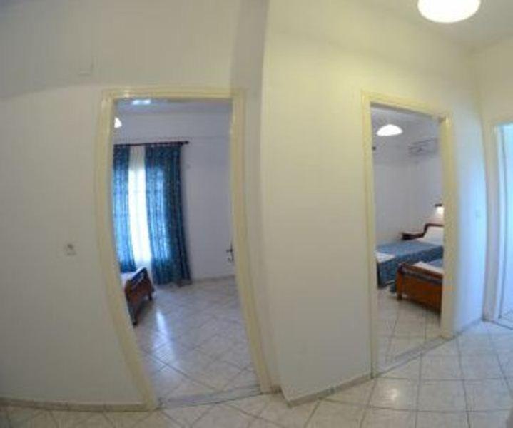 Villa Leonidas Agios Stefanos Avliotes  Ruang foto