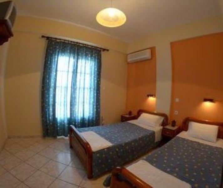 Villa Leonidas Agios Stefanos Avliotes  Ruang foto