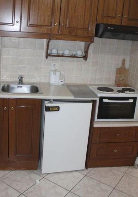 Villa Leonidas Agios Stefanos Avliotes  Ruang foto
