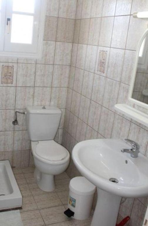 Villa Leonidas Agios Stefanos Avliotes  Ruang foto